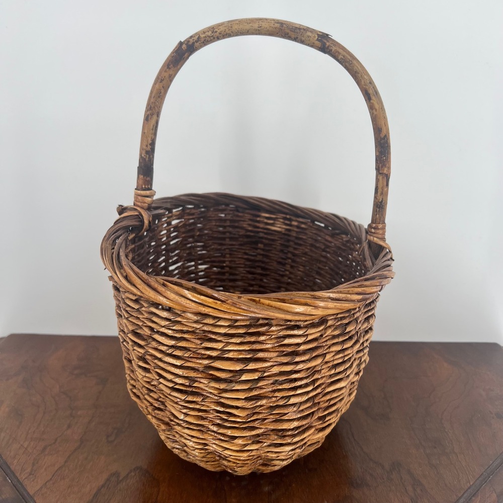 Vintage French Country Woven Rattan Wicker Gathering Basket Farmhouse Rustic 14" - Picture 3 of 14